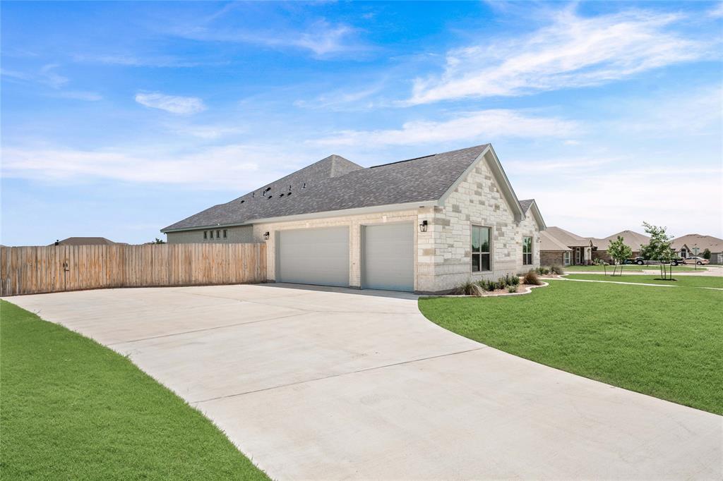 405 Willow Drive