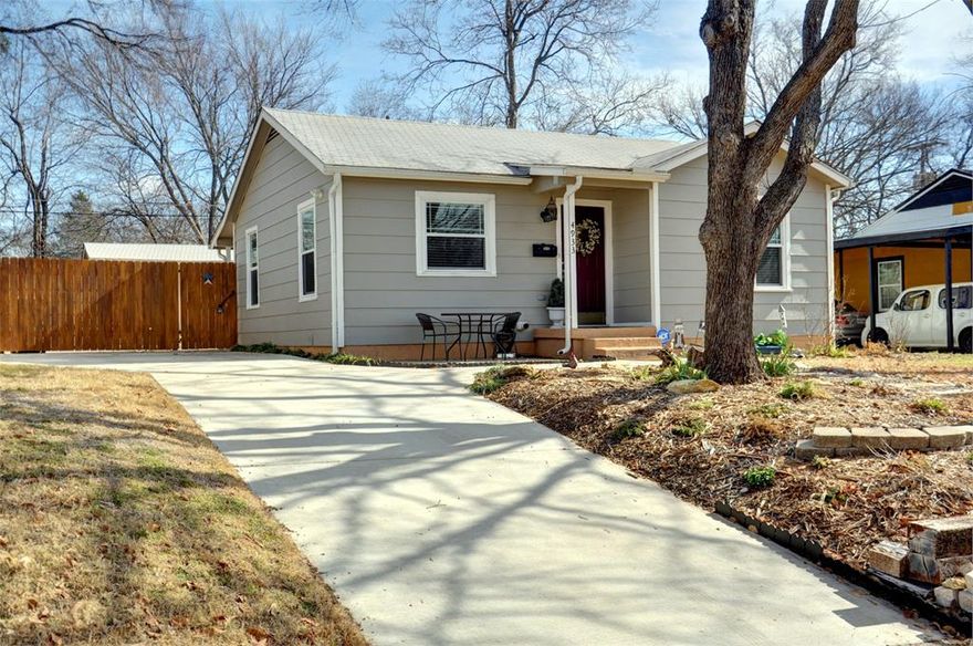 Charming Income-Producing Duo on Royal Drive in Fort Worth! Discover this exceptional Fort Worth property with easy access to I-20, 820 loop, and I-30. It features two fully equipped living spaces: the spacious main home, The Royal, and the enchanting backyard Royal Tiny House - ideal for flexible living and reliable income. This turnkey gem has a proven track record on Airbnb and Furnished Finder, blending comfortable personal use with modern upgrades and strong revenue potential. Perfect if you want to live in one unit while renting the other for supplemental income, host extended family or guests, support multi-generational setups, or enjoy extra space and financial flexibility. The Royal is a renovated single-family home exuding warmth and quiet luxury. Fresh paint, refinished hardwood floors, and new appliances create an inviting open layout: sunlit living area, well-appointed kitchen, 2 comfortable bedrooms, sparkling bathroom, large hall closet and laundry center - great for daily living or long-term comfort. The Royal Tiny House is a private studio oasis in the expansive yard, with full-sized bed, plush loveseat, compact kitchenette + dinette, and full bathroom with stacked laundry & extra large closet. Separate entrance ensures privacy - ideal for visiting family, a home office retreat, or steady rental income. Proven Performance: Consistent strong income and glowing reviews - reliable cash flow whether you live on-site or not. Prime Location: Peaceful streets with Z Boaz South Park nearby, plus quick access to highways, Stockyards, Sundance Square, and TCU - convenient daily life and high demand. Low-Maintenance Appeal: Recent updates mean minimal upkeep; flexible options - live in one, rent the other, or both. Outdoor Perks: Generous yard and covered deck with privacy between units. This Royal Drive treasure won’t last. Schedule your tour today to envision the lifestyle and income it unlocks. Contact your agent for details!