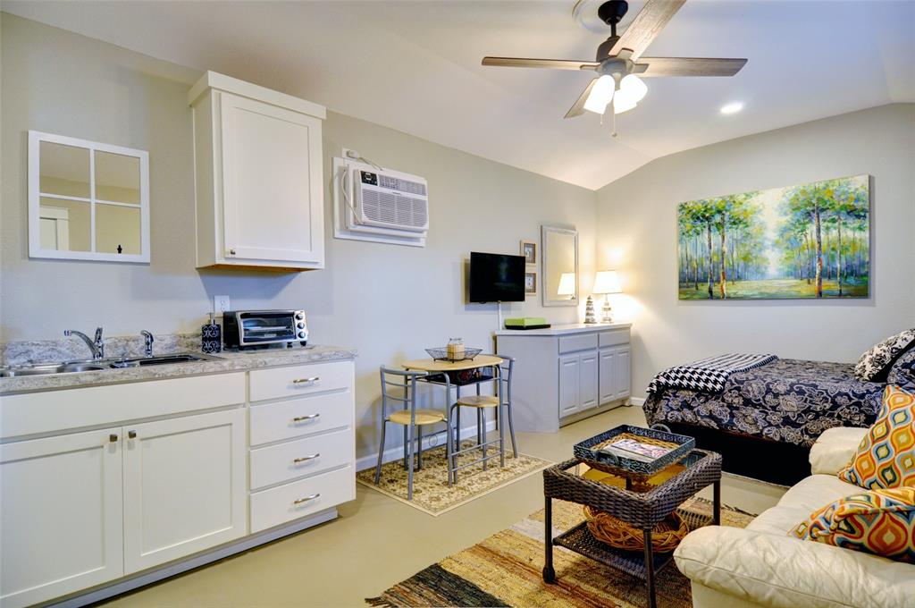 Arlington Heights West - Residential