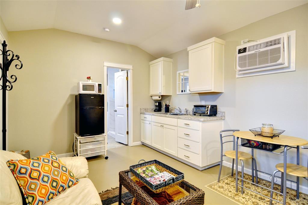 Arlington Heights West - Residential