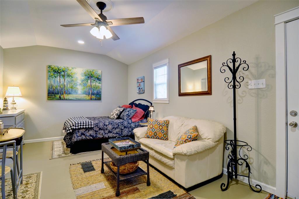 Arlington Heights West - Residential