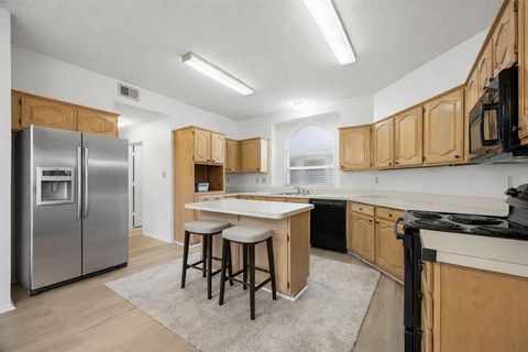 Tiny photo for 8305 Lake Bend Drive, Rowlett, TX 75088 (MLS # 21218152)