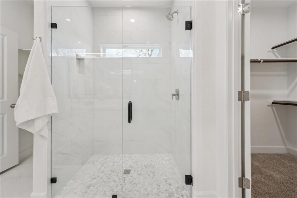 Benjamin E Waller Surv Abs 165 - Residential