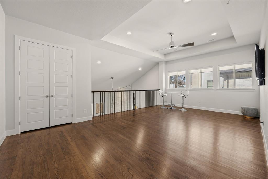 Linwood Place - Residential