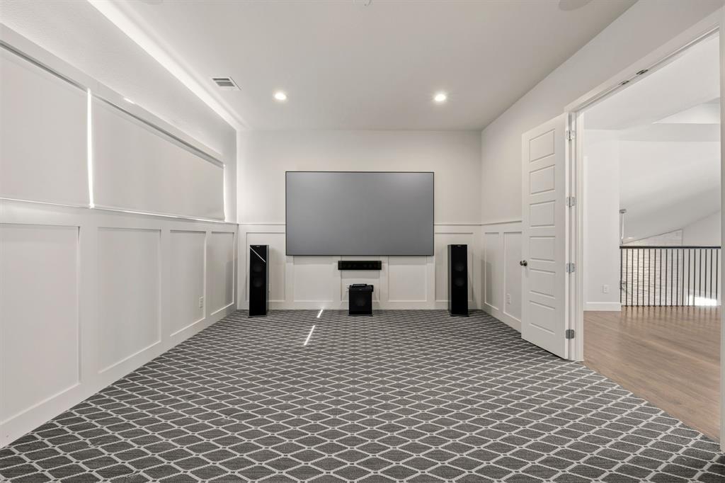 Linwood Place - Residential