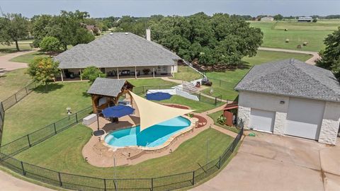 A home in Granbury