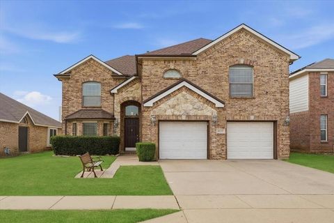 11200 Whispering Brook Lane Fort Worth TX 76140
