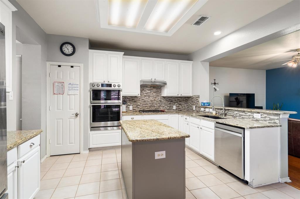 Villages Of Cross Timbers 1 - Residential