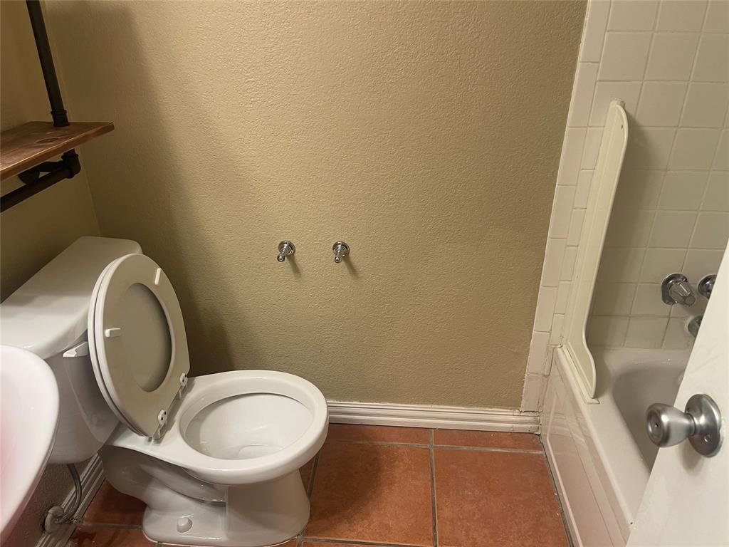 Preston Place Twnhms - Residential Lease