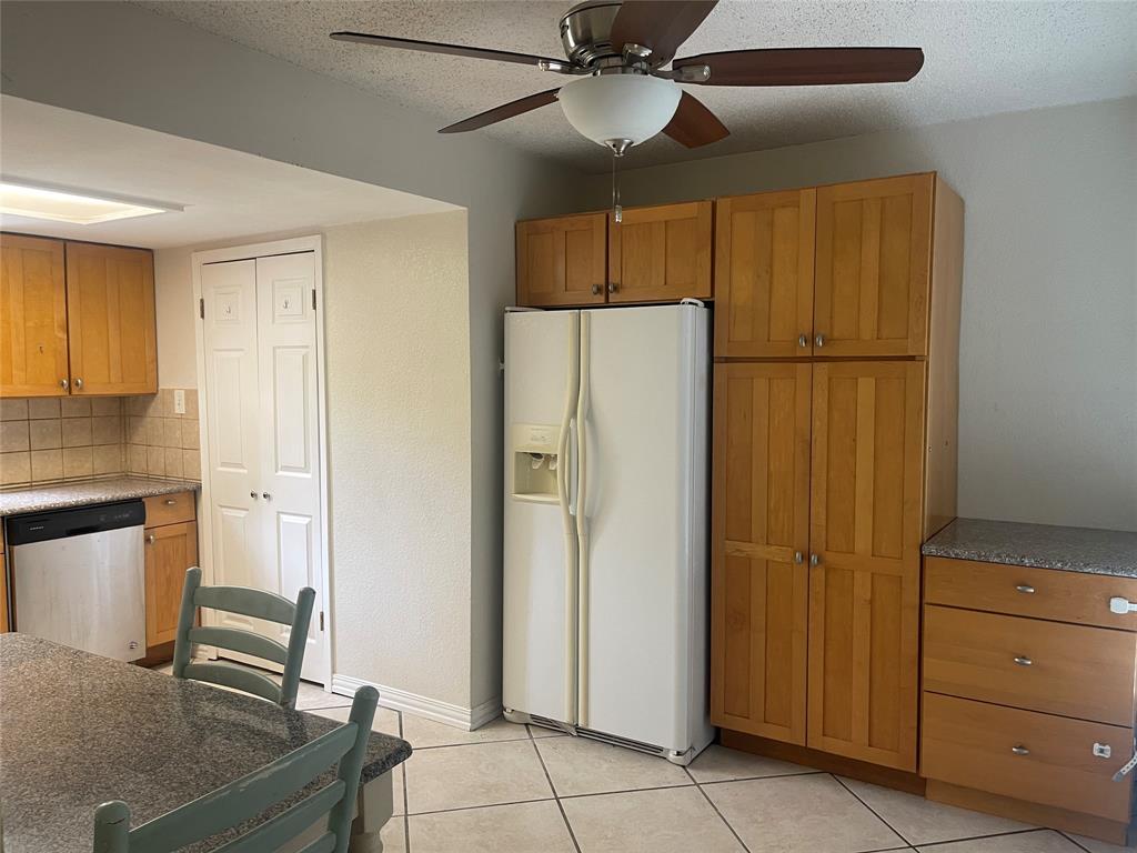 Preston Place Twnhms - Residential Lease