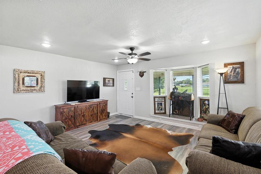 130 County Rd 4774