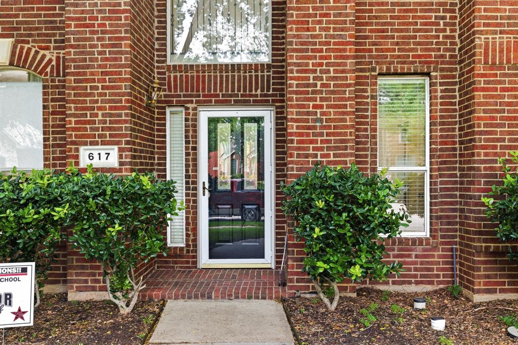 617 Claremont Court