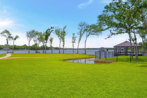 Tiny photo for 7061 The Resort Drive, Fort Worth, TX 76179 (MLS # 21101793)