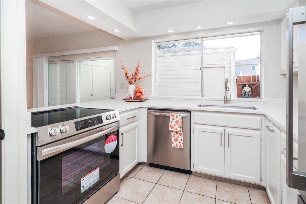 Shorewood Park Estates Condos - Residential Lease