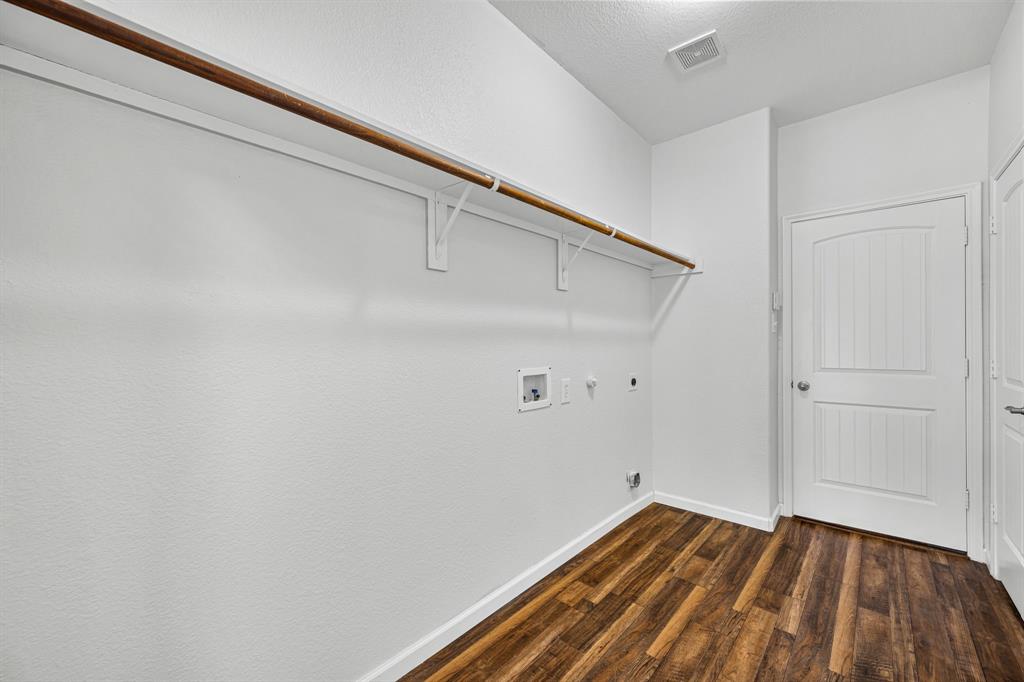 Summit View Lake Ph Two - Residential