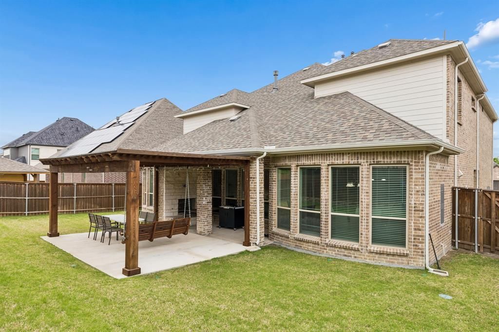 Photo of 629 Singing Water Drive, Rockwall, TX 75087 (MLS # 21231930)