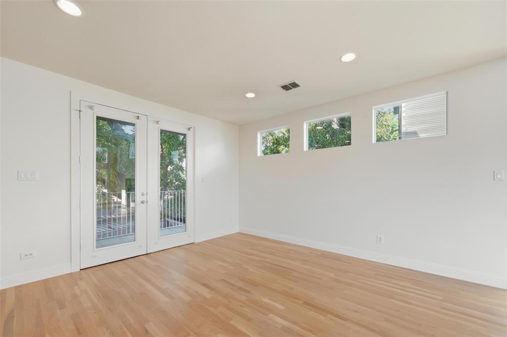 Maggie Brown - Residential