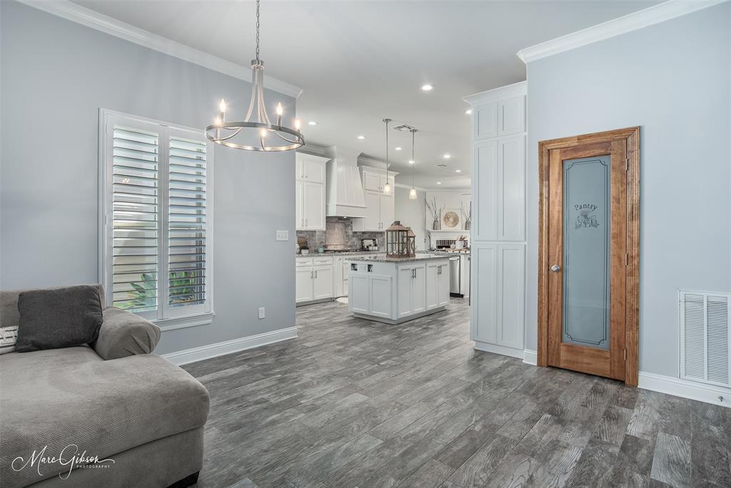 Benton, Louisiana 71006, United States, 3 Bedrooms Bedrooms, ,2 BathroomsBathrooms,Residential,Active,206705