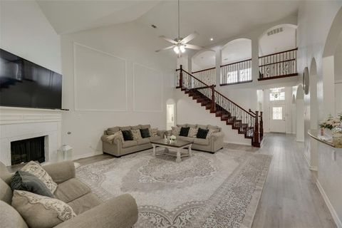 202 Forestridge Drive Mansfield TX 76063