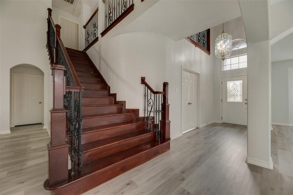 202 Forestridge Drive