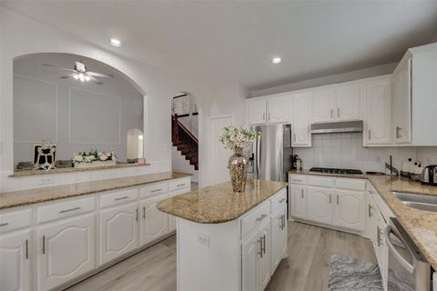 Tiny photo for 202 Forestridge Drive, Mansfield, TX 76063 (MLS # 21200794)