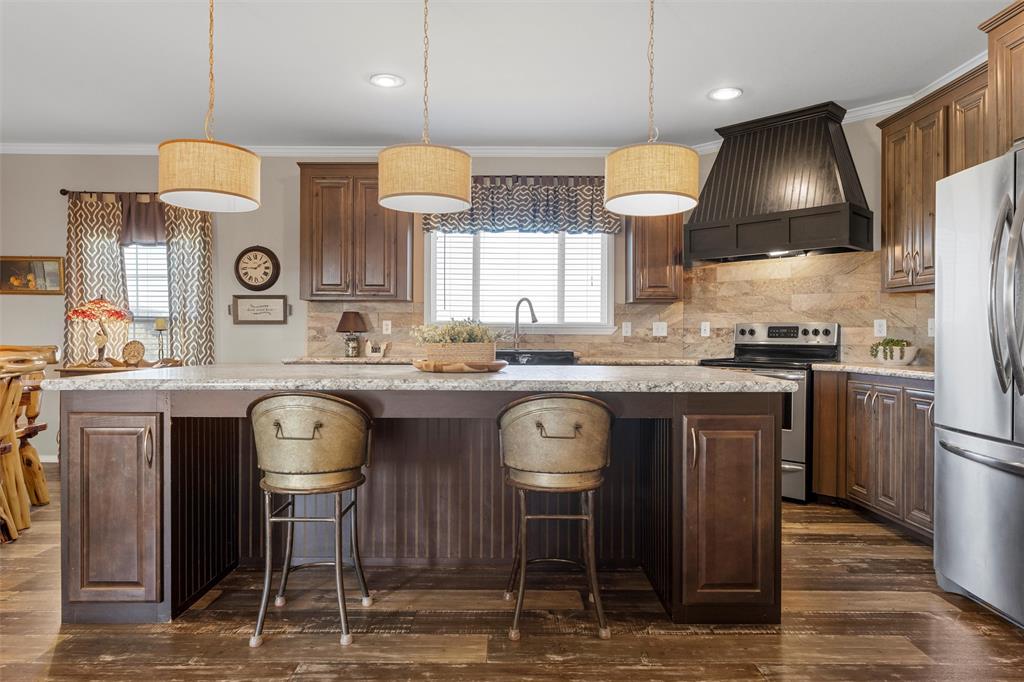 Crist F - Residential