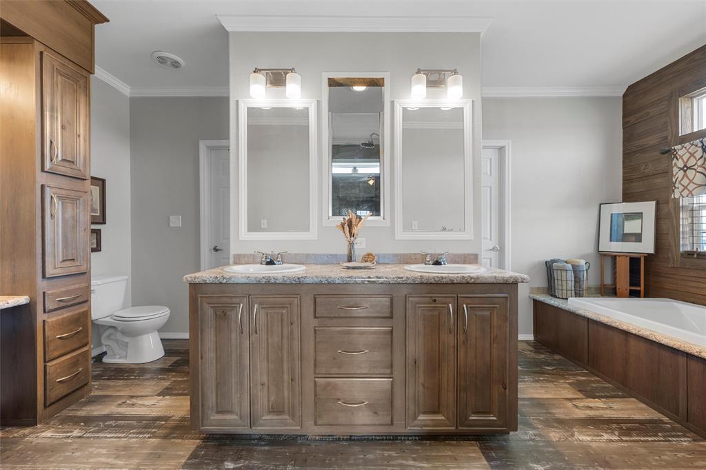 Crist F - Residential