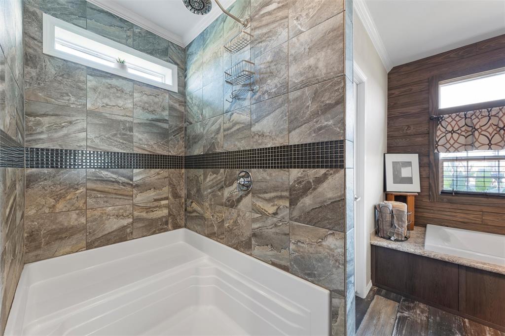 Crist F - Residential