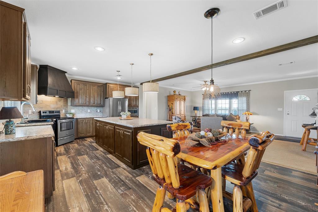 Crist F - Residential