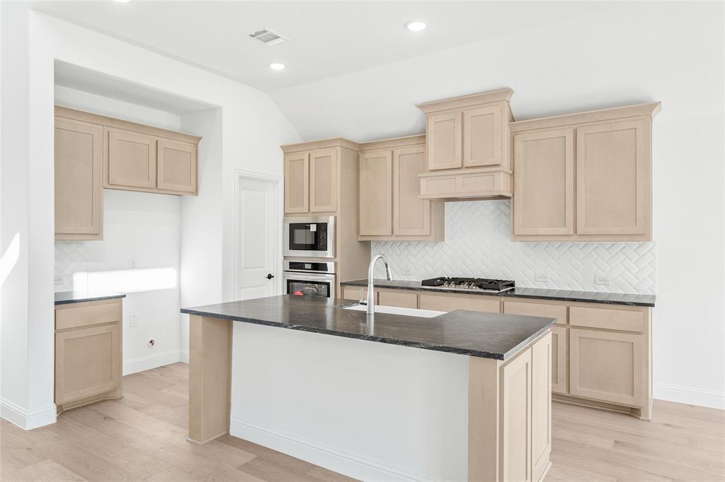 Willow Wood Classic 50 - Residential