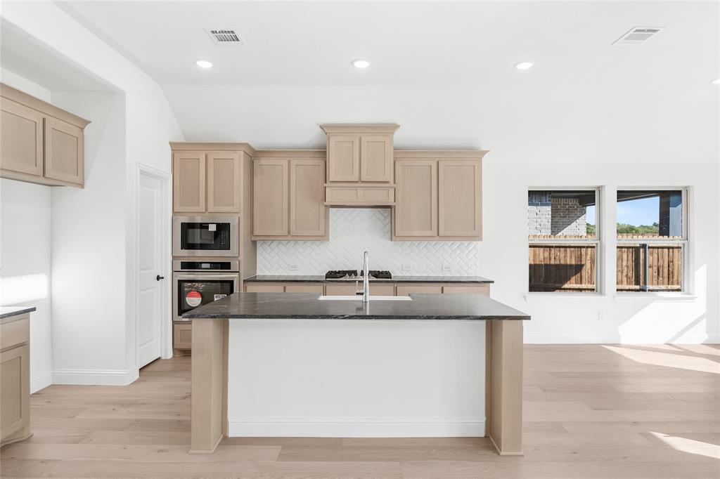 Willow Wood Classic 50 - Residential