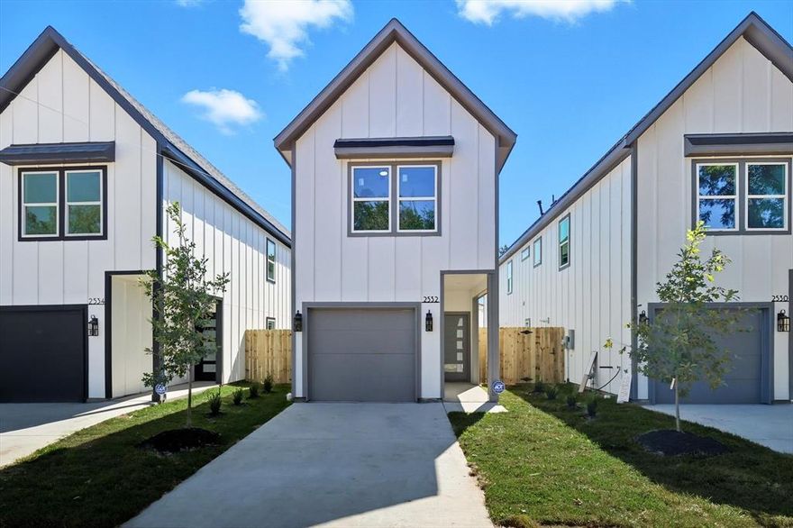 New Construction  4 Beds 2.5 Baths Prime Dallas Location

Modern design meets everyday comfort in this brand-new 4-bedroom, 2.5-bath home. The open-concept layout features a sun-filled living area and a chef-style kitchen with quartz countertops, stainless steel appliances, and a large island perfect for entertaining.

The spacious primary suite offers a spa-inspired bathroom and walk-in closet. Three additional bedrooms are served by a stylish second full bath, while a main-level powder room adds convenience for guests.

Enjoy energy-efficient construction, a private backyard, and a location just minutes from top shopping, dining, and major highways.

Move-in ready and designed for modern living—schedule your showing today!