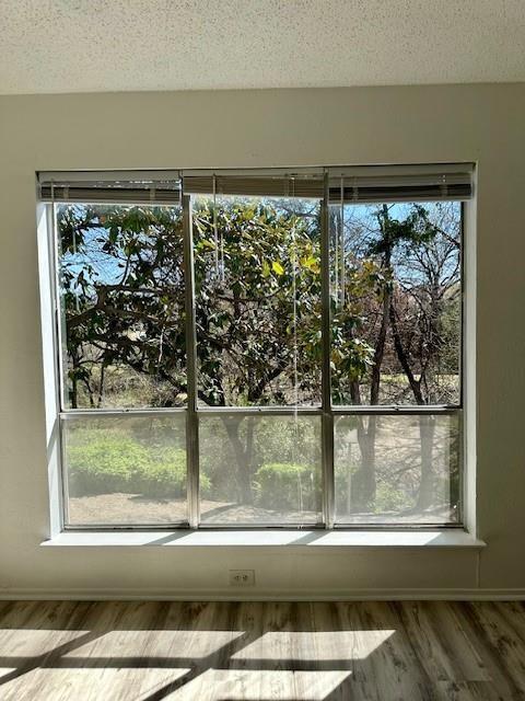 River Oaks Condos - Residential Lease