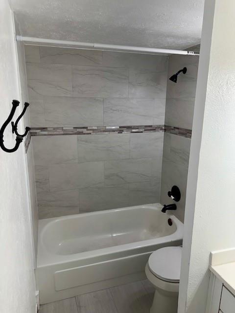 River Oaks Condos - Residential Lease