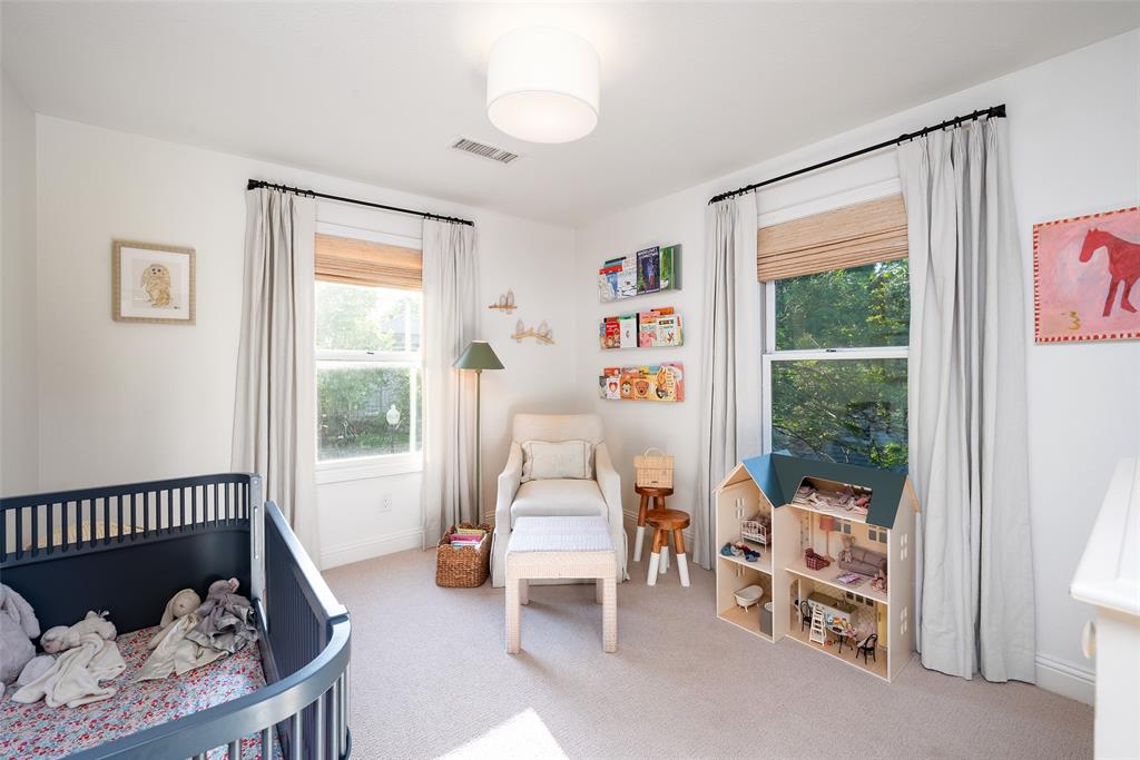 Winnetka Heights - Residential