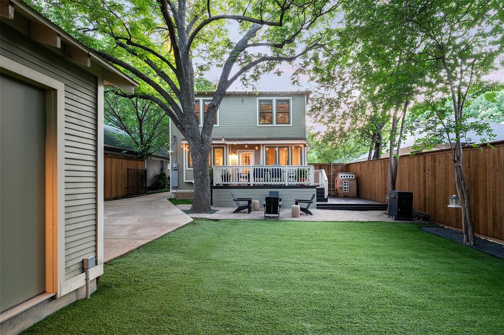 Winnetka Heights - Residential