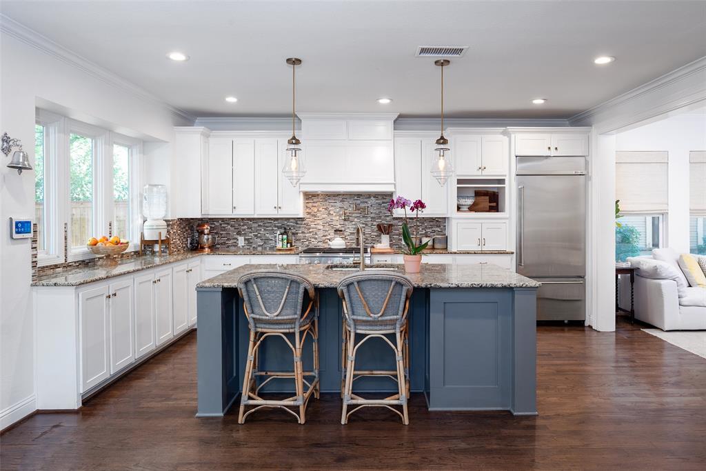 Winnetka Heights - Residential