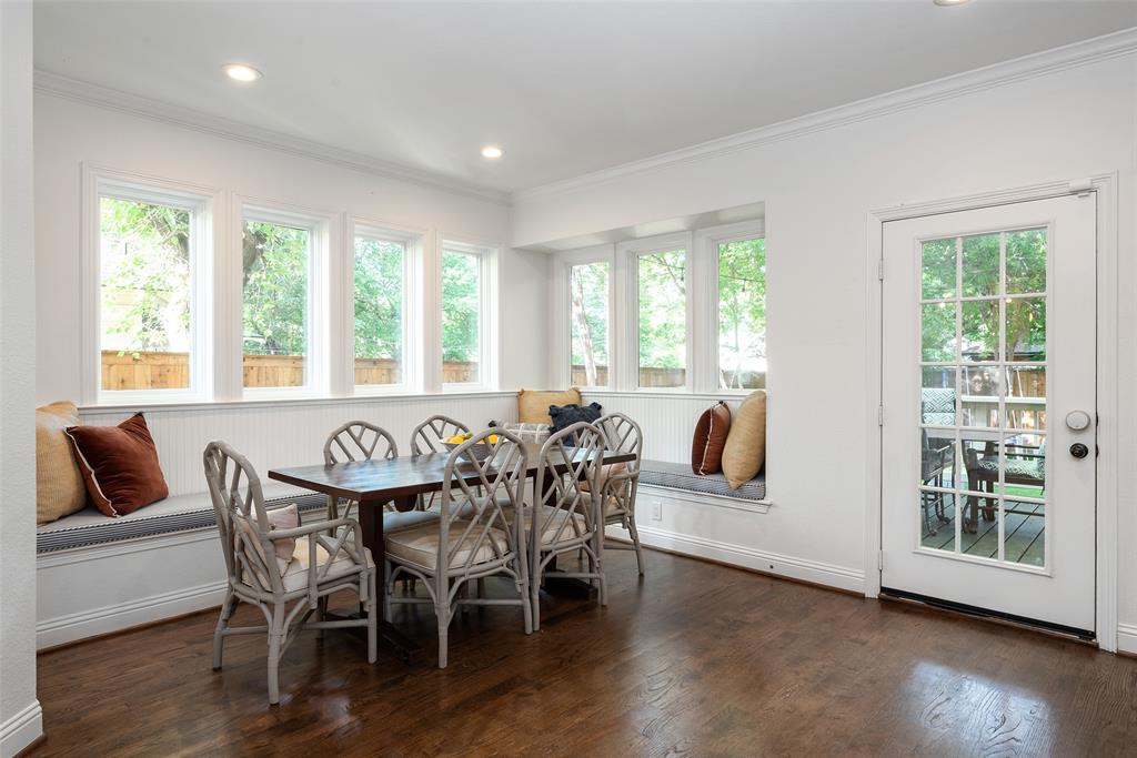 Winnetka Heights - Residential