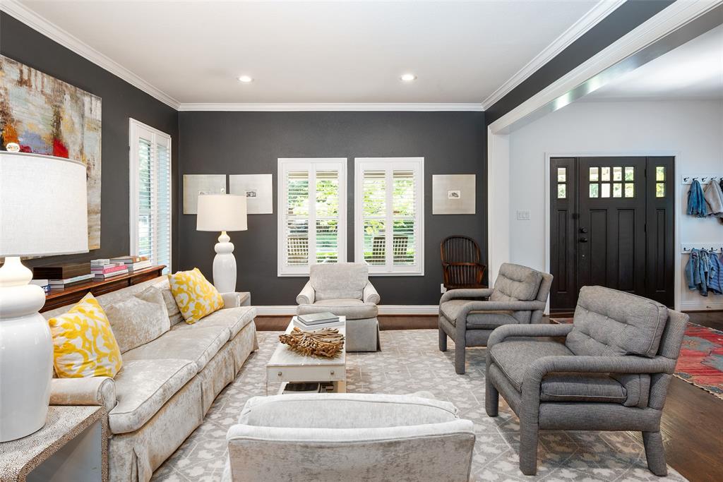 Winnetka Heights - Residential