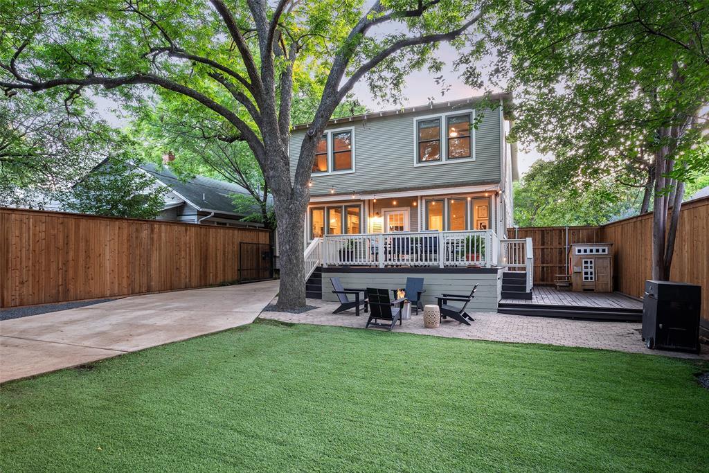 Winnetka Heights - Residential