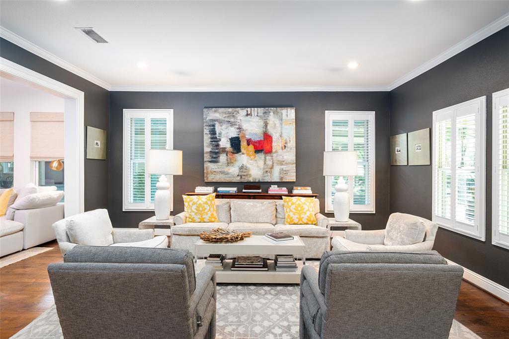Winnetka Heights - Residential