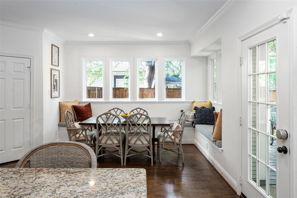 Winnetka Heights - Residential