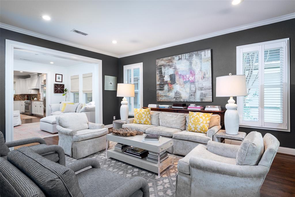 Winnetka Heights - Residential