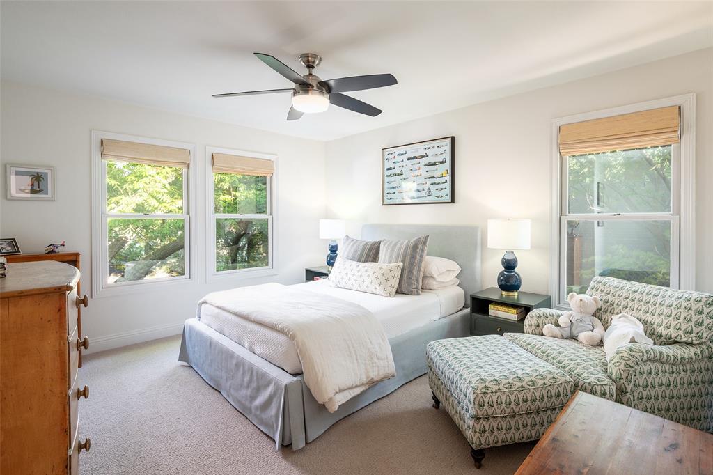Winnetka Heights - Residential