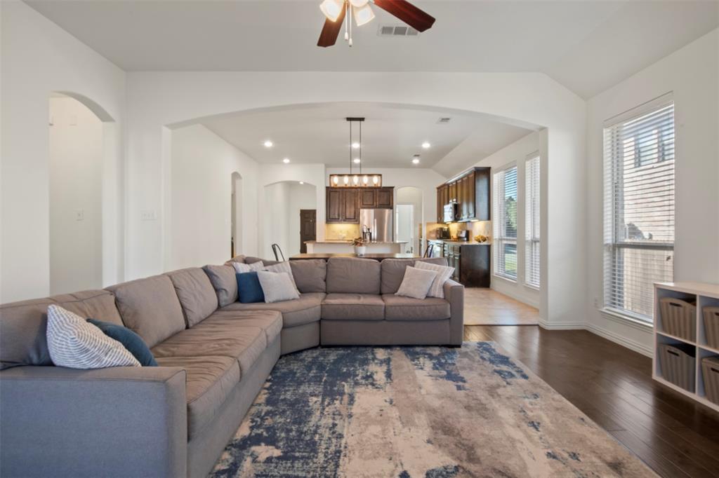 5424 Grove Cove Drive