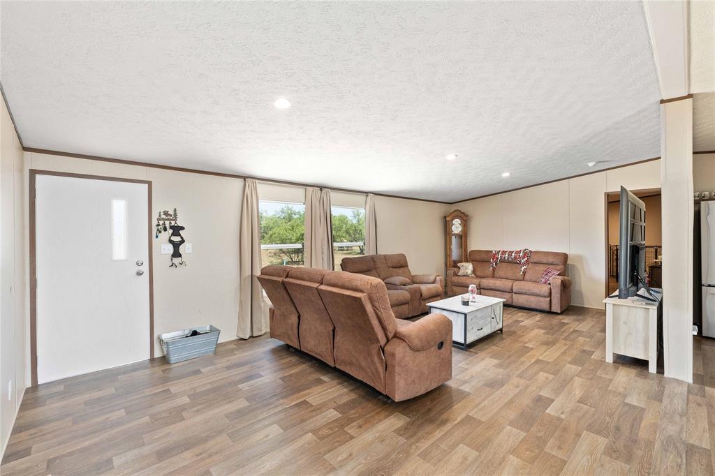 16099 County Road 211