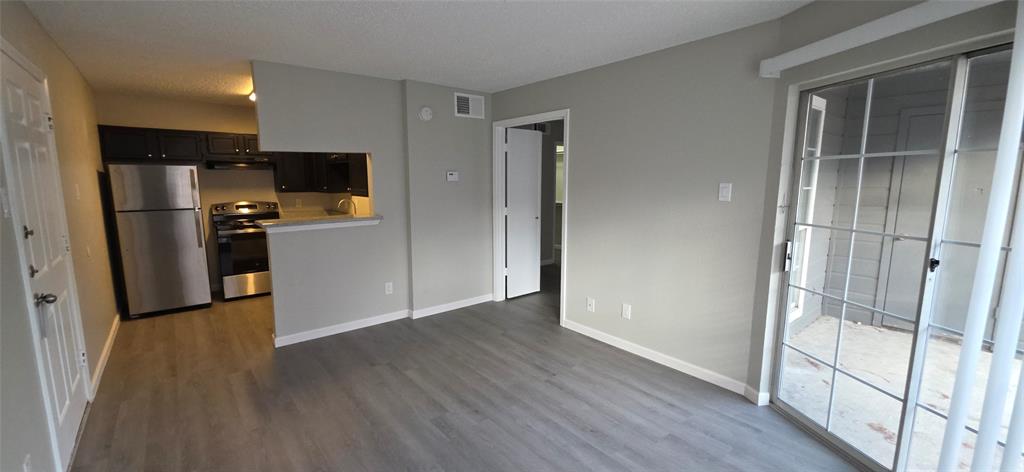 Cimarron Court Condo Ph 1 - Residential