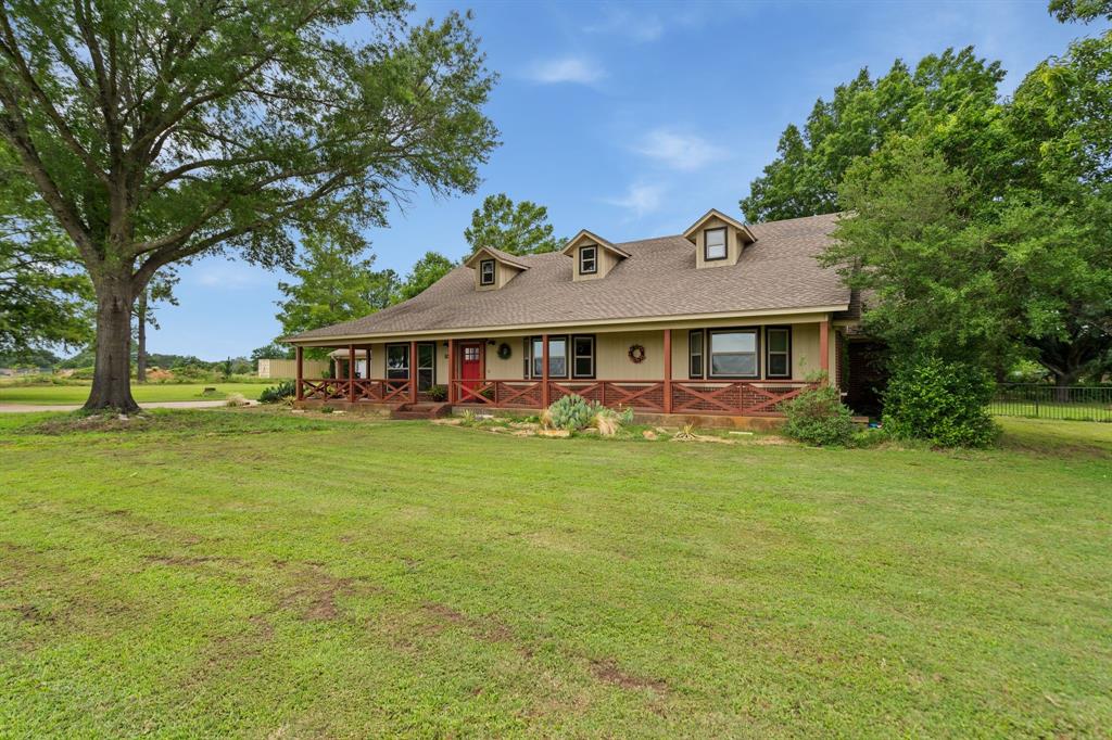 828 Crooked Creek Road