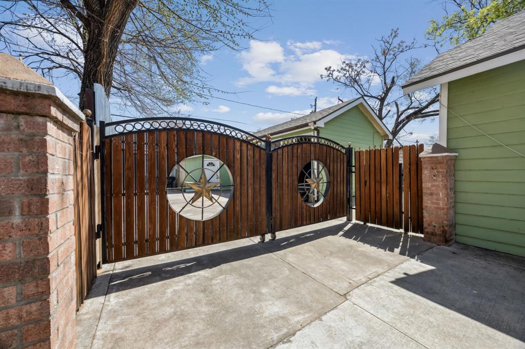 Riverside High School Add - Residential