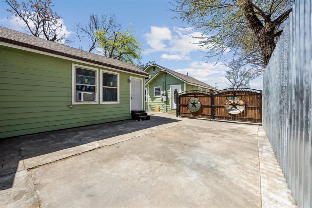 Riverside High School Add - Residential